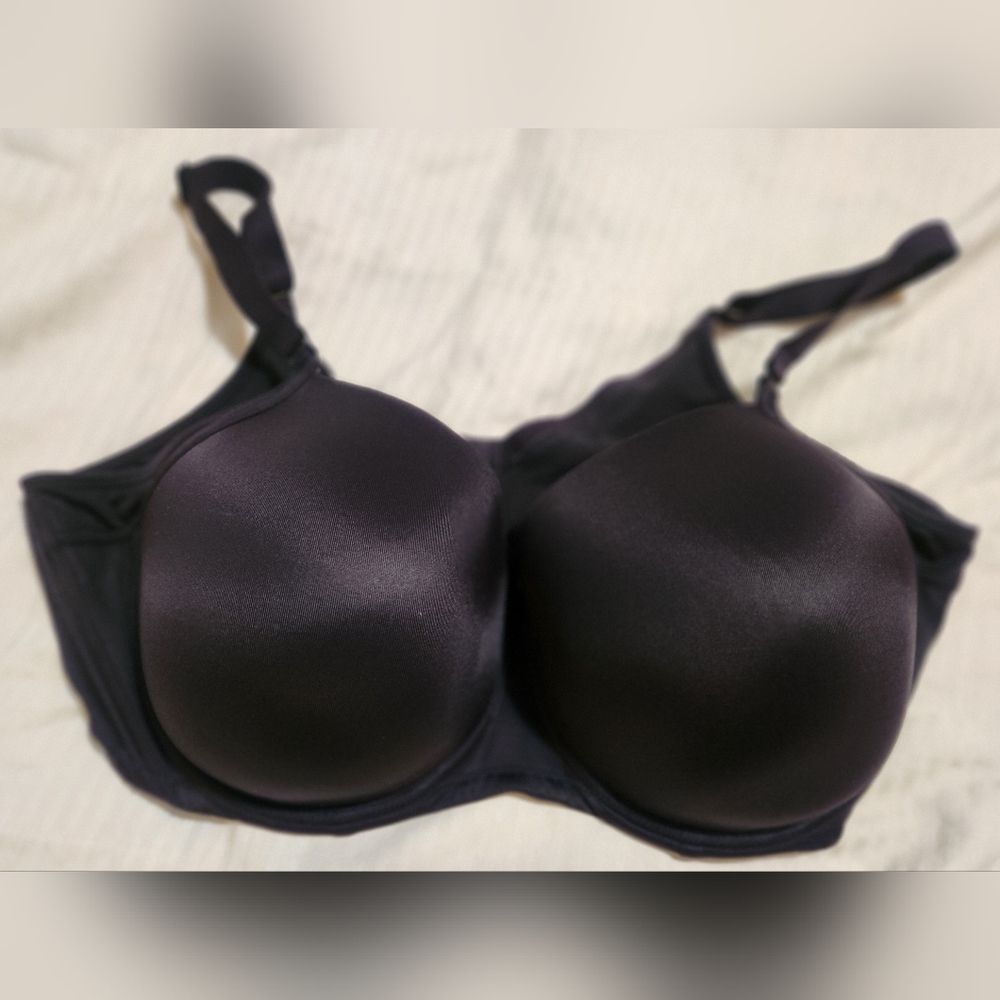 42 DD (42 E) Modern Movement black bra